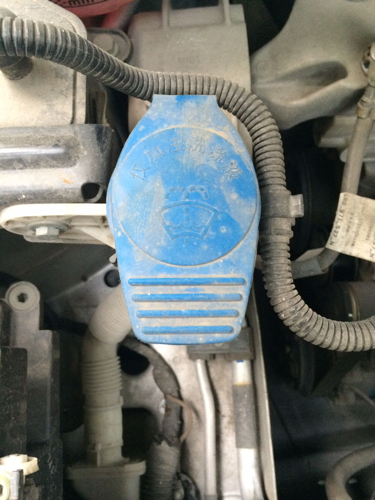 熊猫体育首页|何炅白敬亭齐聚破案 网友神P图成村委会现场毫无违和感(图1) 熊猫体育首页