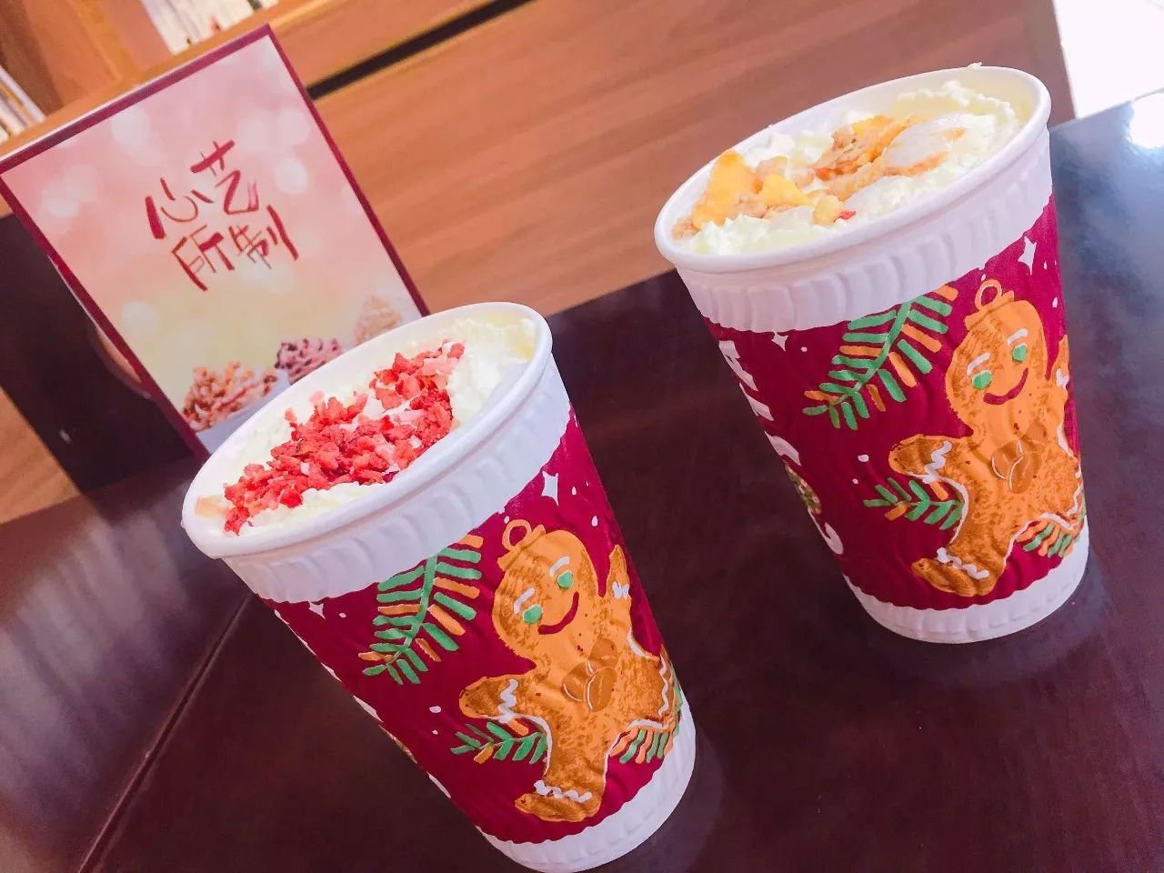 熊猫体育首页:波音客机从美国起飞后引擎喷火传出巨响(图)(图3) 熊猫体育首页