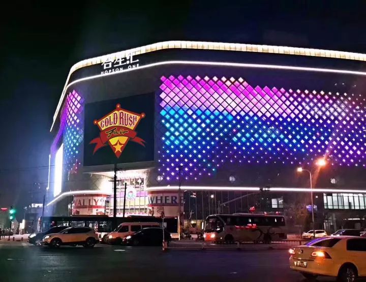 “熊猫体育首页”朋友请听好 何炅安慰谢娜超暖心 易烊千玺抗压能力让人心疼(图3) 熊猫体育