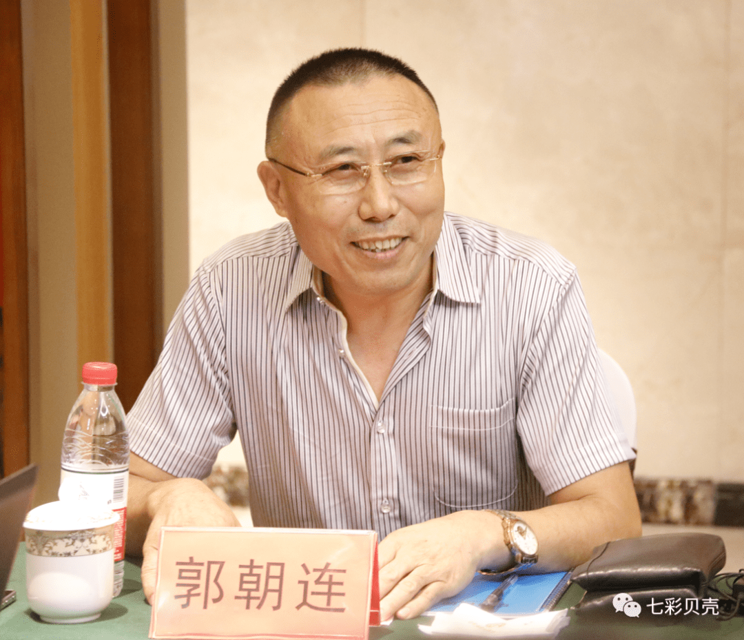 “熊猫体育公司”
七彩贝壳团体与山东交通学院产学研签约揭牌仪式圆满乐成(图7)