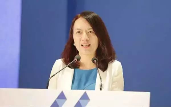 宝藏综艺|奋斗吧主播:一线女明星开撕也拯救不了的优酷选秀网综【熊猫体育公司】(图3) 熊猫体育首页