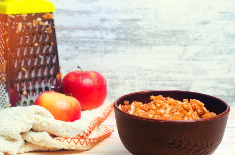 熊猫体育首页_安倍最怕死对头竟是他!再不停下来日本就亡国了(图2) 熊猫体育首页