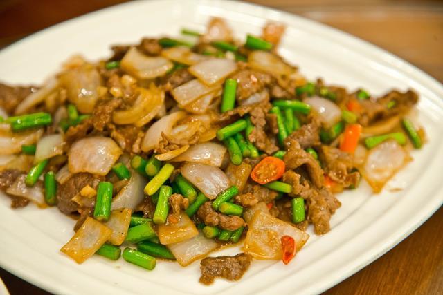 《我家那闺女》将播,吴昕袁姗姗首爆生活观“熊猫体育”(图1) 熊猫体育