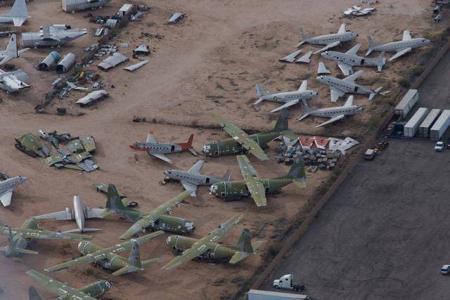 熊猫体育首页_
最大飞机墓地：“埋葬”着凌驾6千架飞机 随便装备一个军事强国(图2)